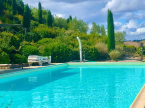 Beautiful oasis between Volterra and San Gimignano